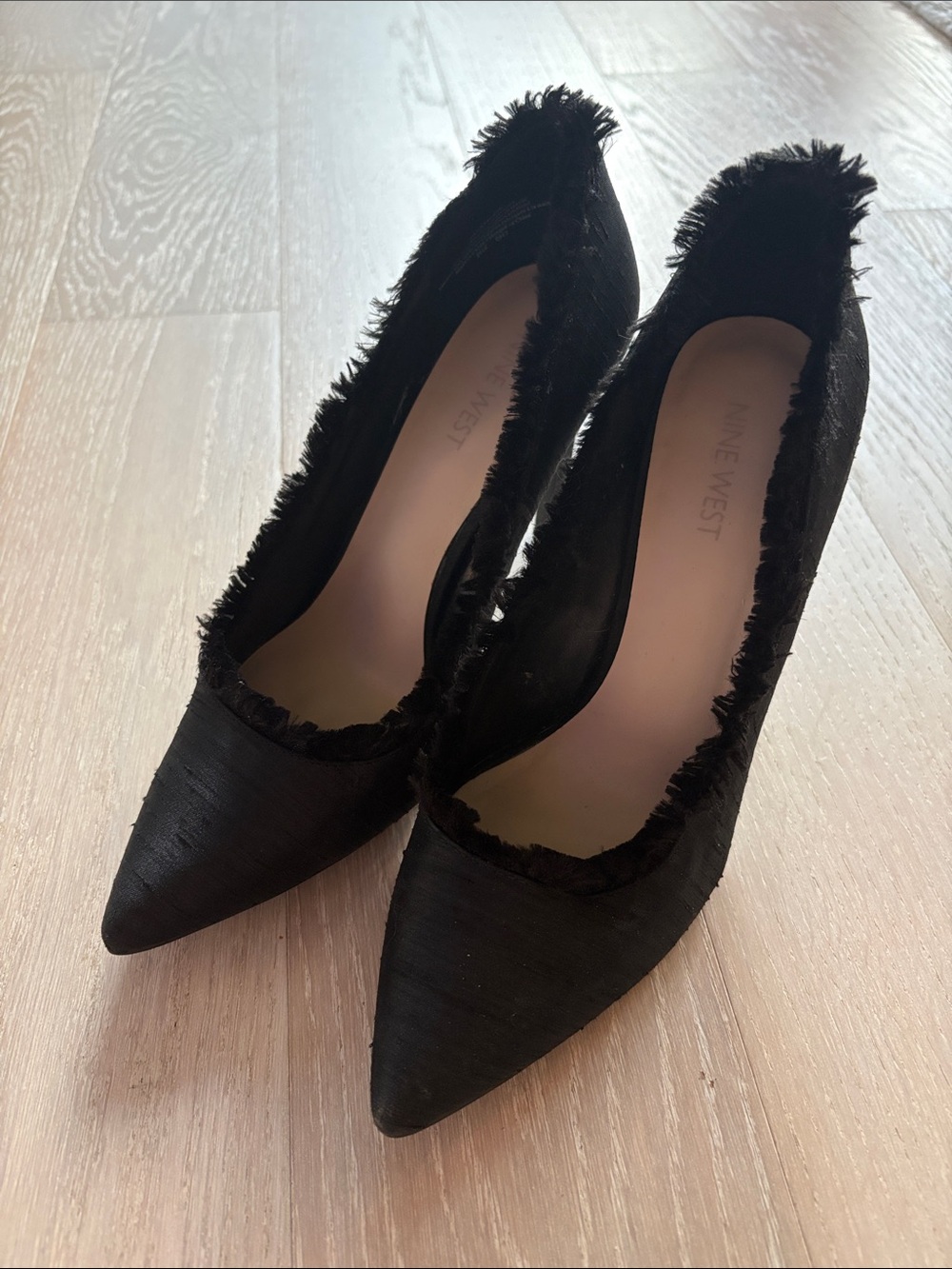 Nine West Black Pointed-Toe Fringed Pumps